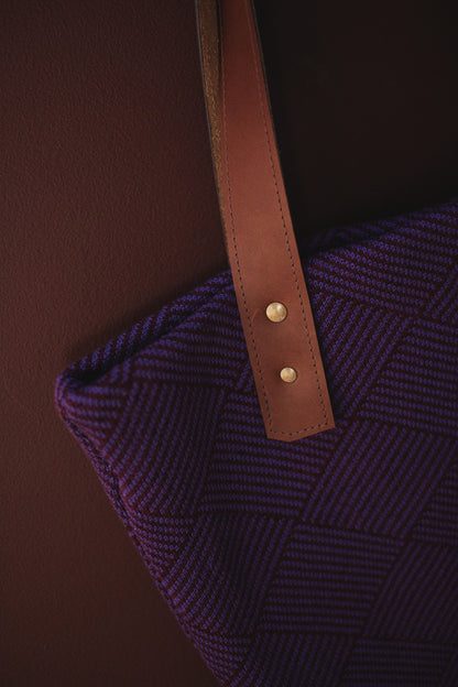 Bolsa Tote Trama Roxa