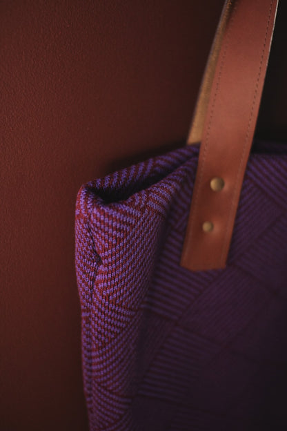 Bolsa Tote Trama Roxa