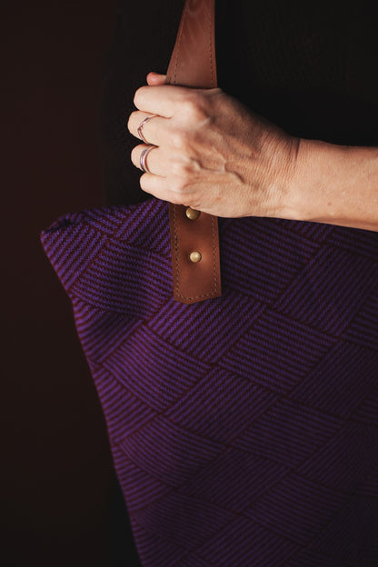 Bolsa Tote Trama Roxa