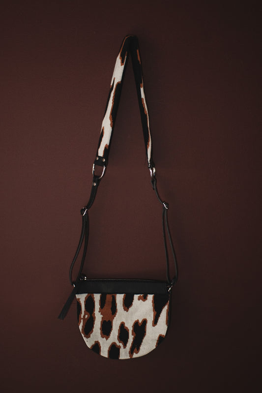 Bolsinha Couro Onça/Off White