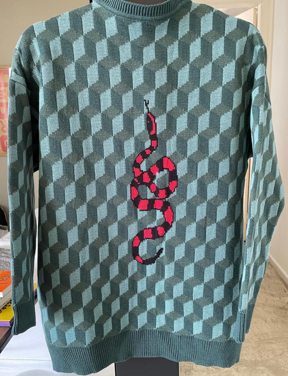 Pull de Algodão Geométrico Cobra Coral - Verde